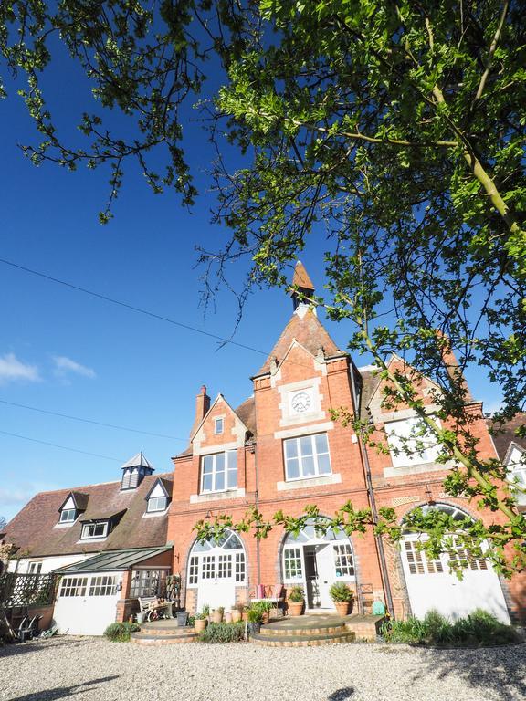 Bed and Breakfast The Clock Tower à Daventry Extérieur photo